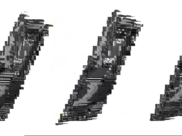 GIGABYTE X670 GAMING X AX V2